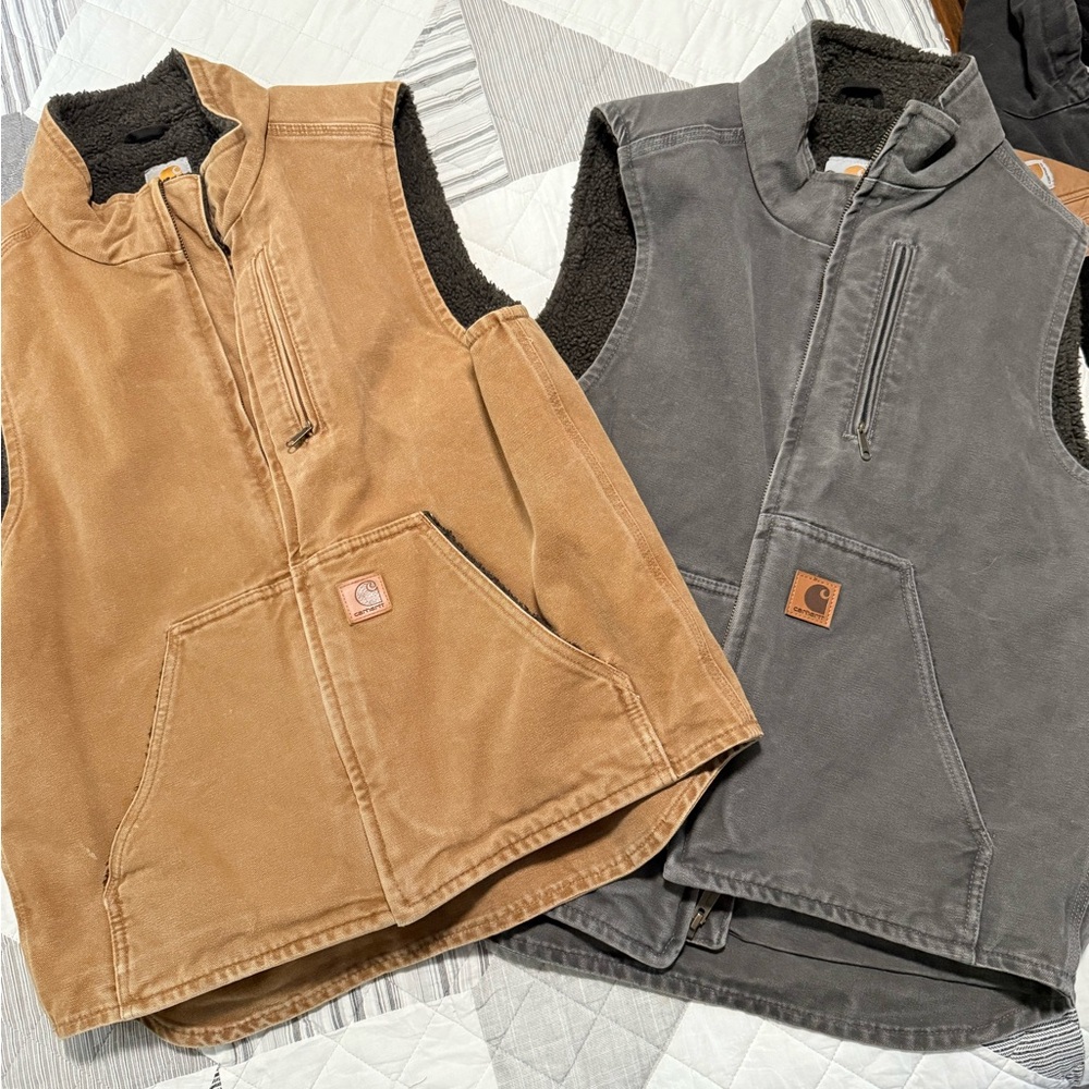 2 Carhartt Vests
